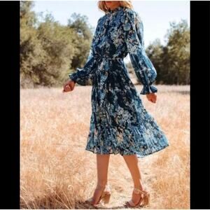 VICI Huckleberry Floral Plisse Midi Dress Long Sleeves Accordion Pleats Medium